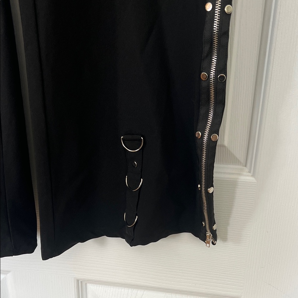Wide leg statement pants - Picture 2 of 5